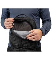 Batoh Hannah Dynamic 15l Jet black (2)